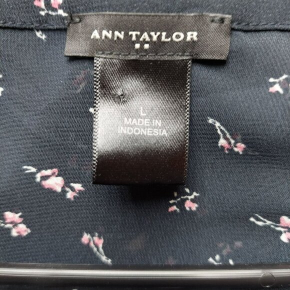 Ann Taylor Womens Floral Print Blouse Size L Black & Pink - Picture 3 of 3